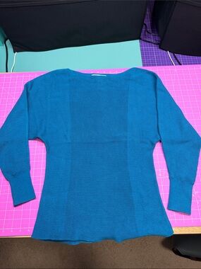 Tommy Bahama Teal Blue Ribbed Knit Sweater